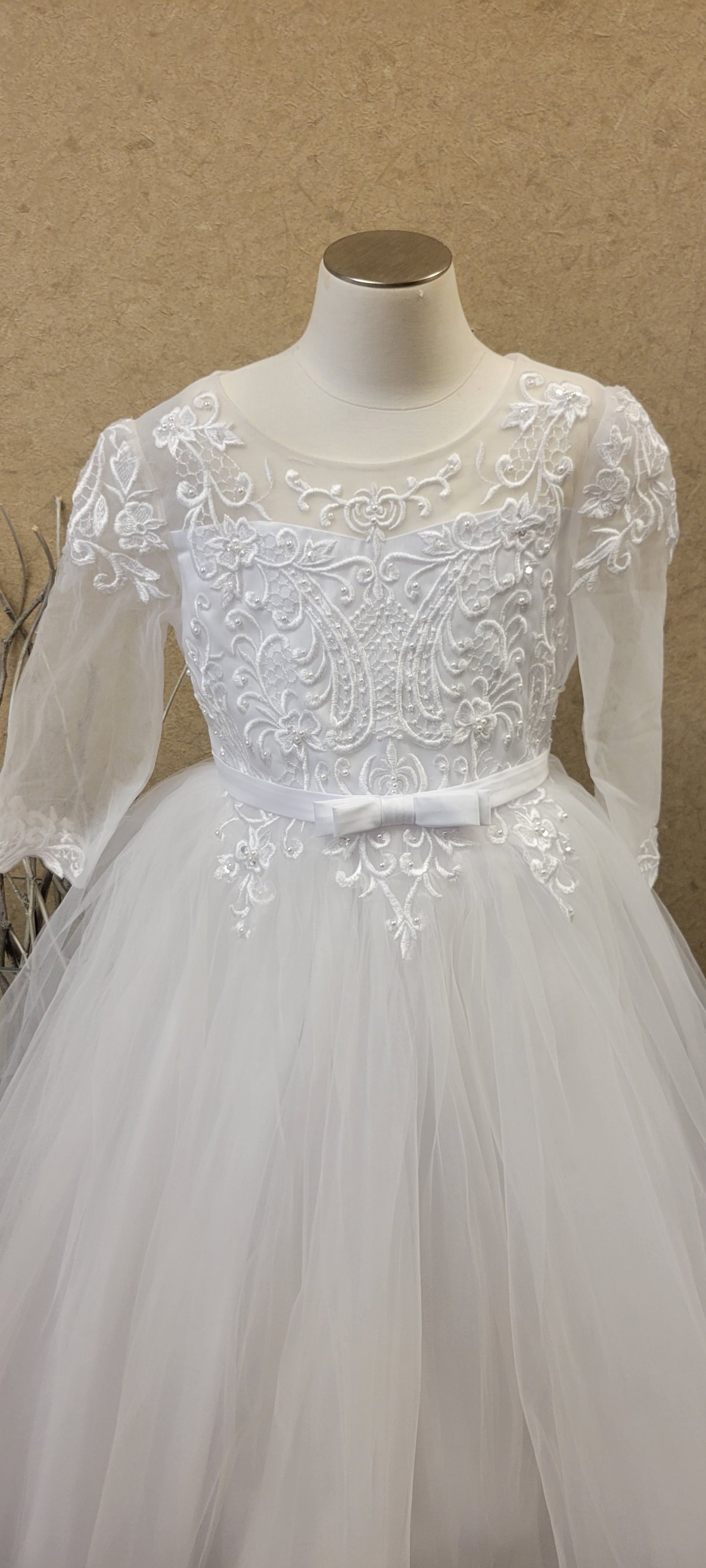 First Holy Communion Dress/vestido de primera comunion white 5830