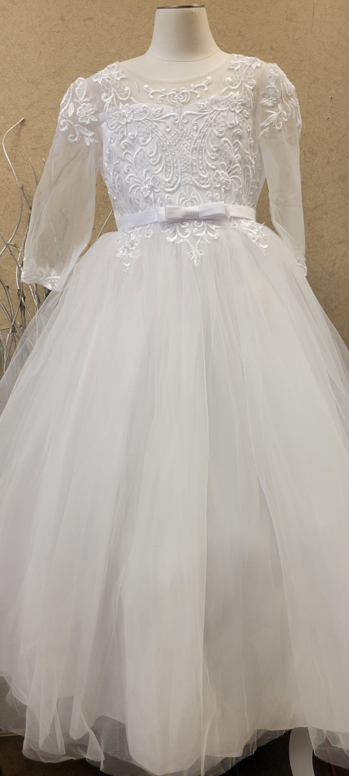 First Holy Communion Dress/vestido de primera comunion white 5830