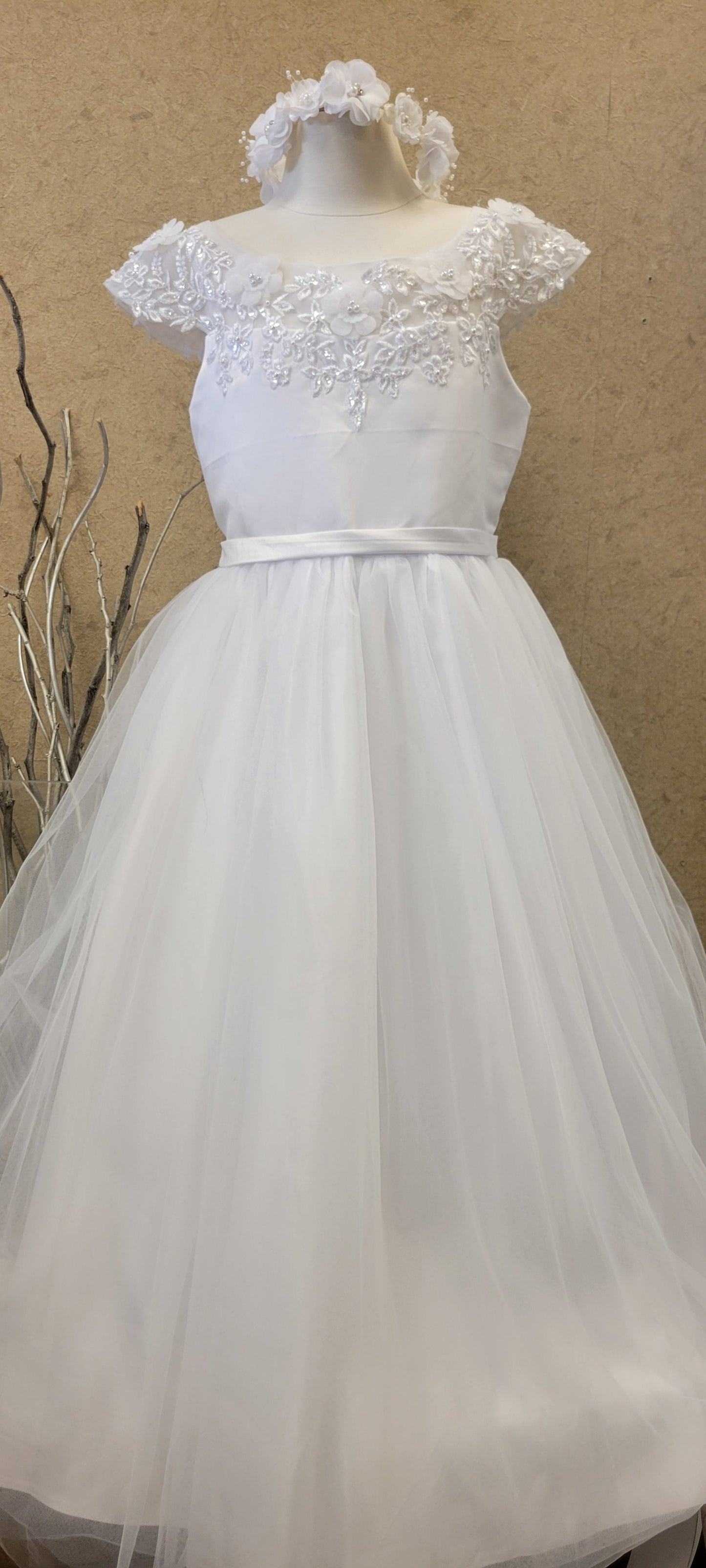 First Holy Communion Dress/vestido de primera comunion white 5842