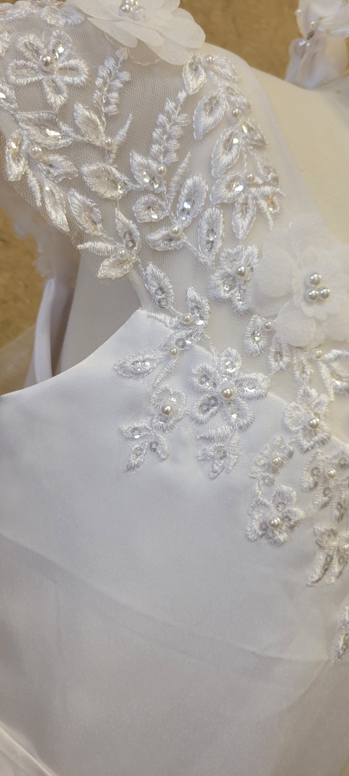 First Holy Communion Dress/vestido de primera comunion white 5842