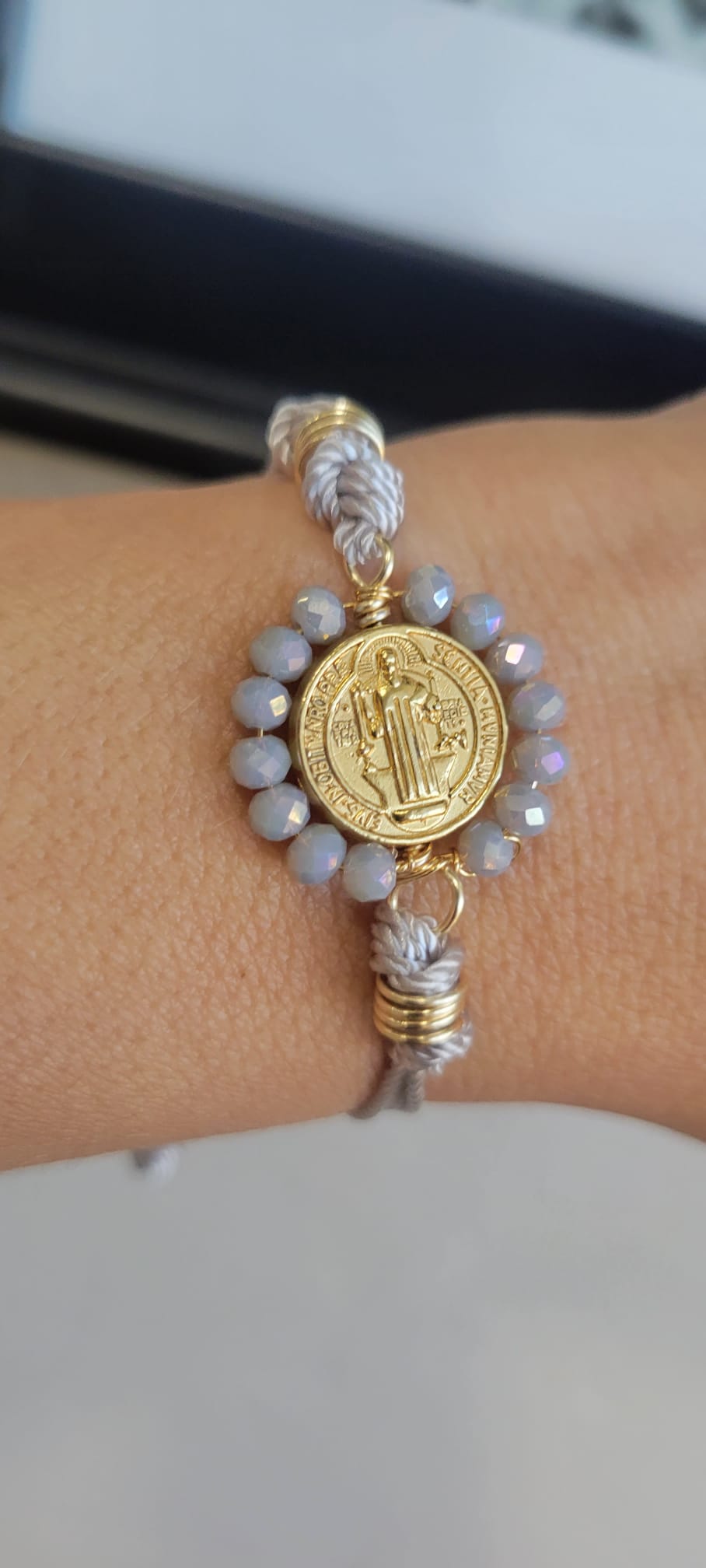 Pulsera Ajustable de San Benito