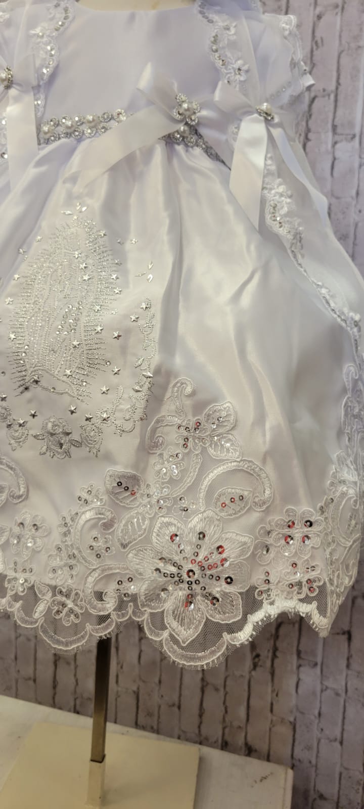 White Baptism/Christening Gown 2398