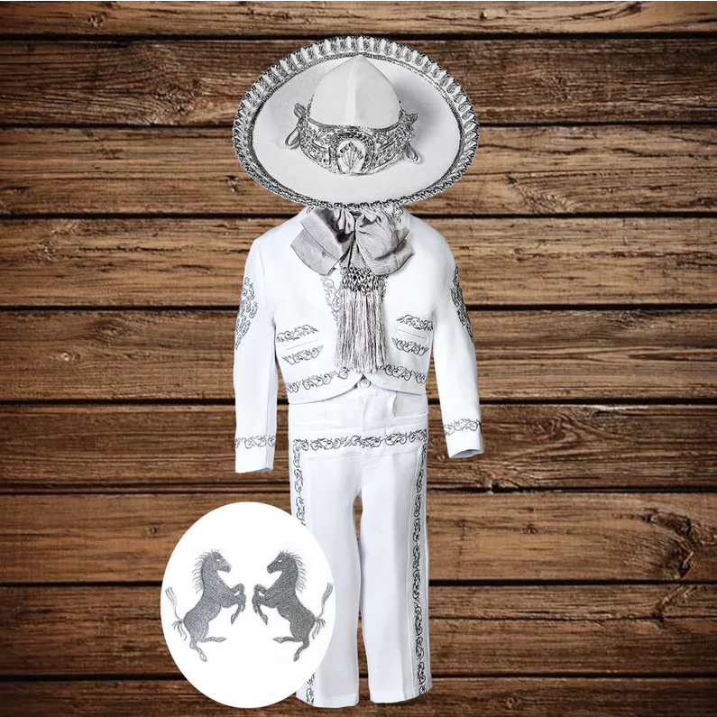 Traje de Charro con Sombrero Plata