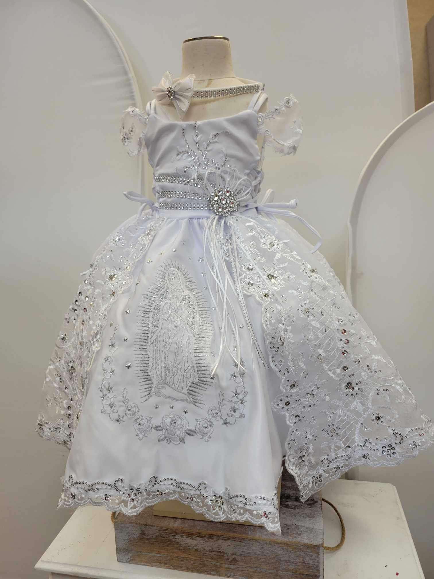 Vestido de Bautizo 240 Christening Dress