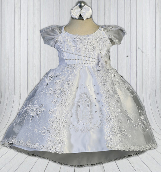 White Baptism/Christening Gown 2348tt