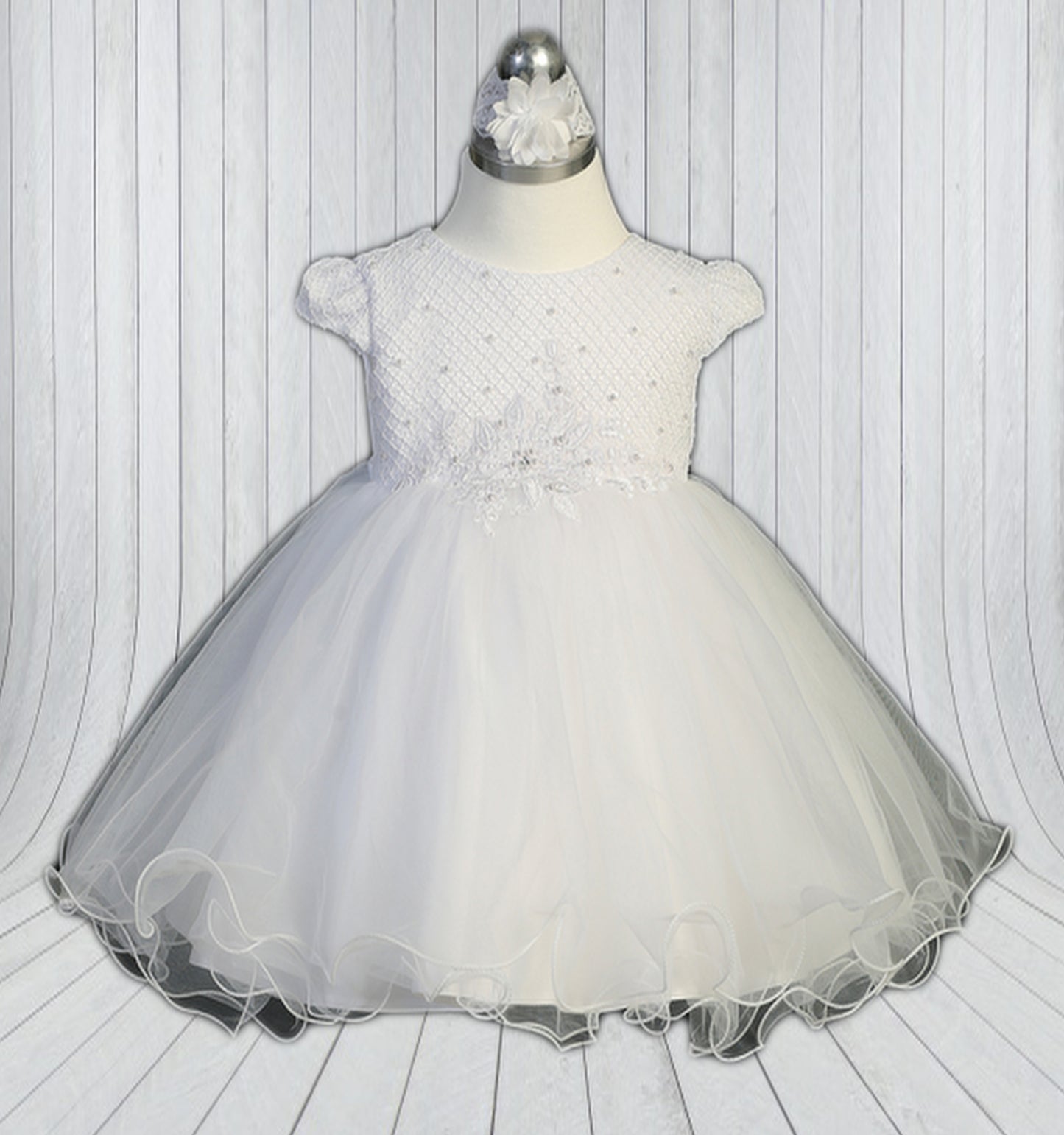White Baptism/Christening Gown 2360tt