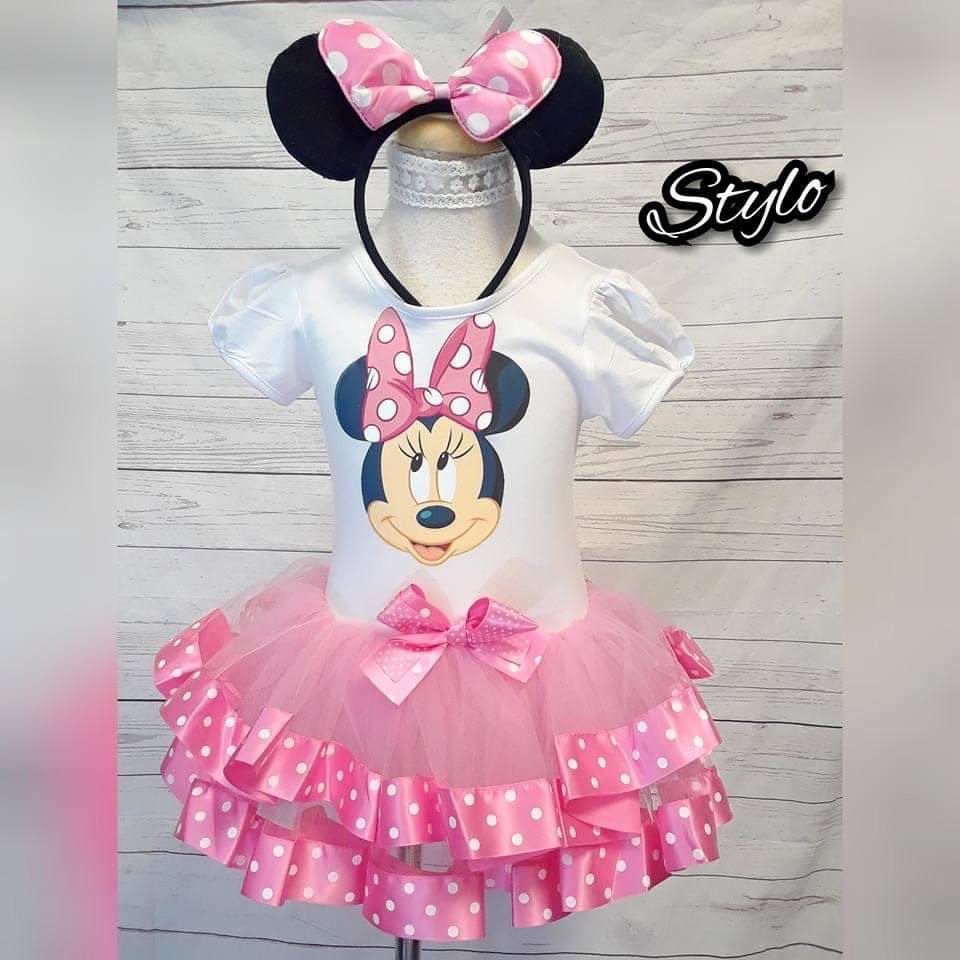 Minnie Mouse Birthday Outfit Girl Personalized Tshirt Skirt/Bow Set Hand  Made