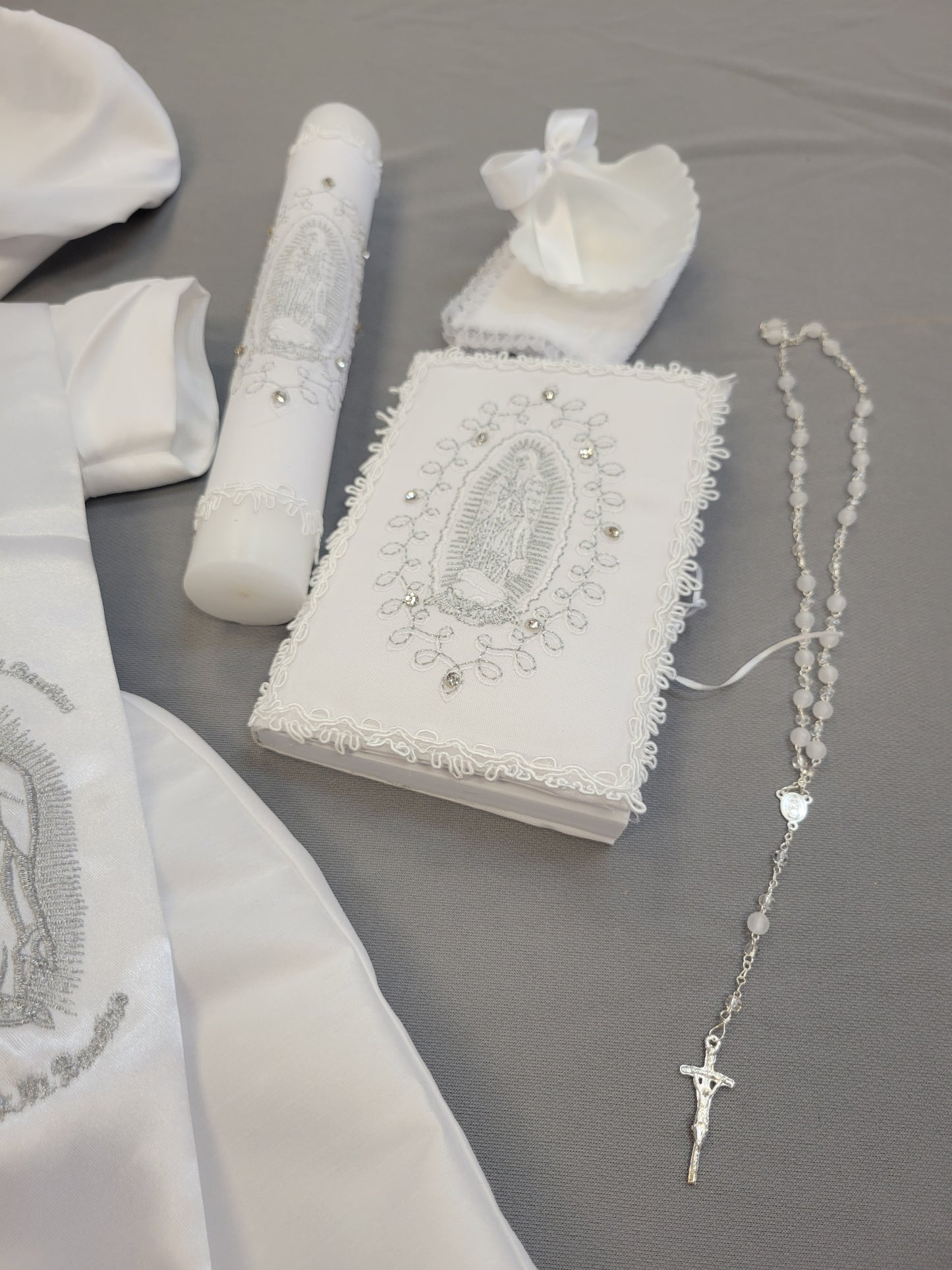 Ropon de Bautizo de Niño, Boy Christening Outfit, candle set.