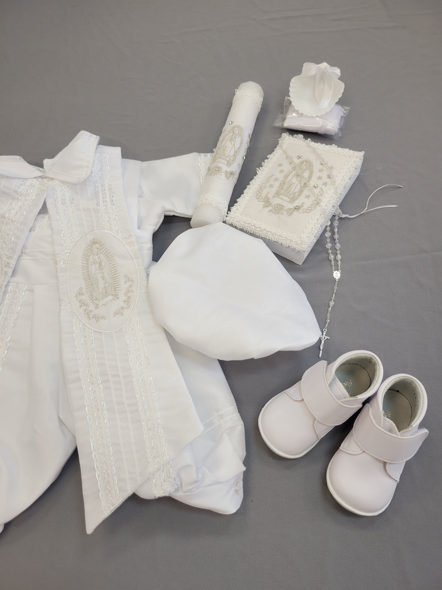 Ropon de Bautizo de Niño, Boy Christening Outfit, candle set. Virgen de Guadalupe