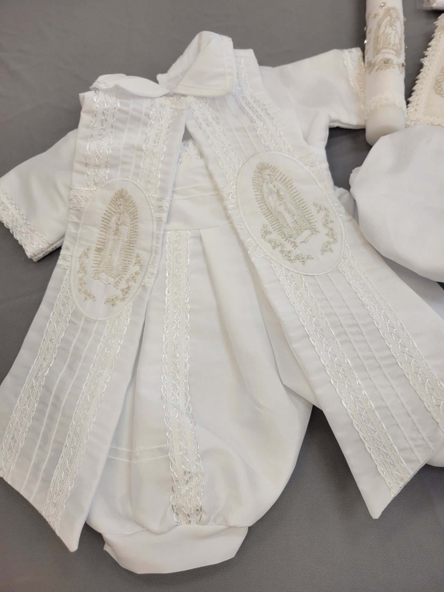 Ropon de Bautizo de Niño, Boy Christening Outfit, candle set. Virgen de Guadalupe