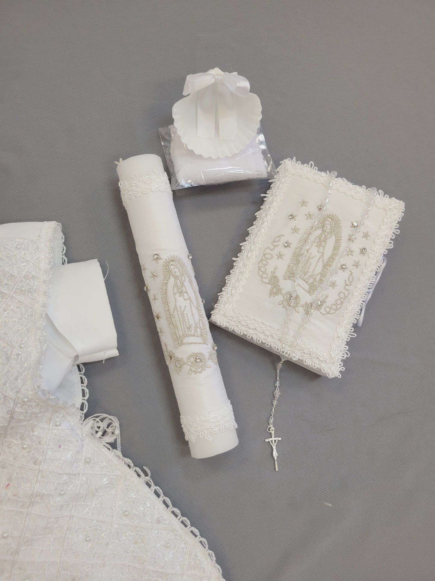 Ropon de Bautizo de Niño, Boy Christening Outfit, candle set.