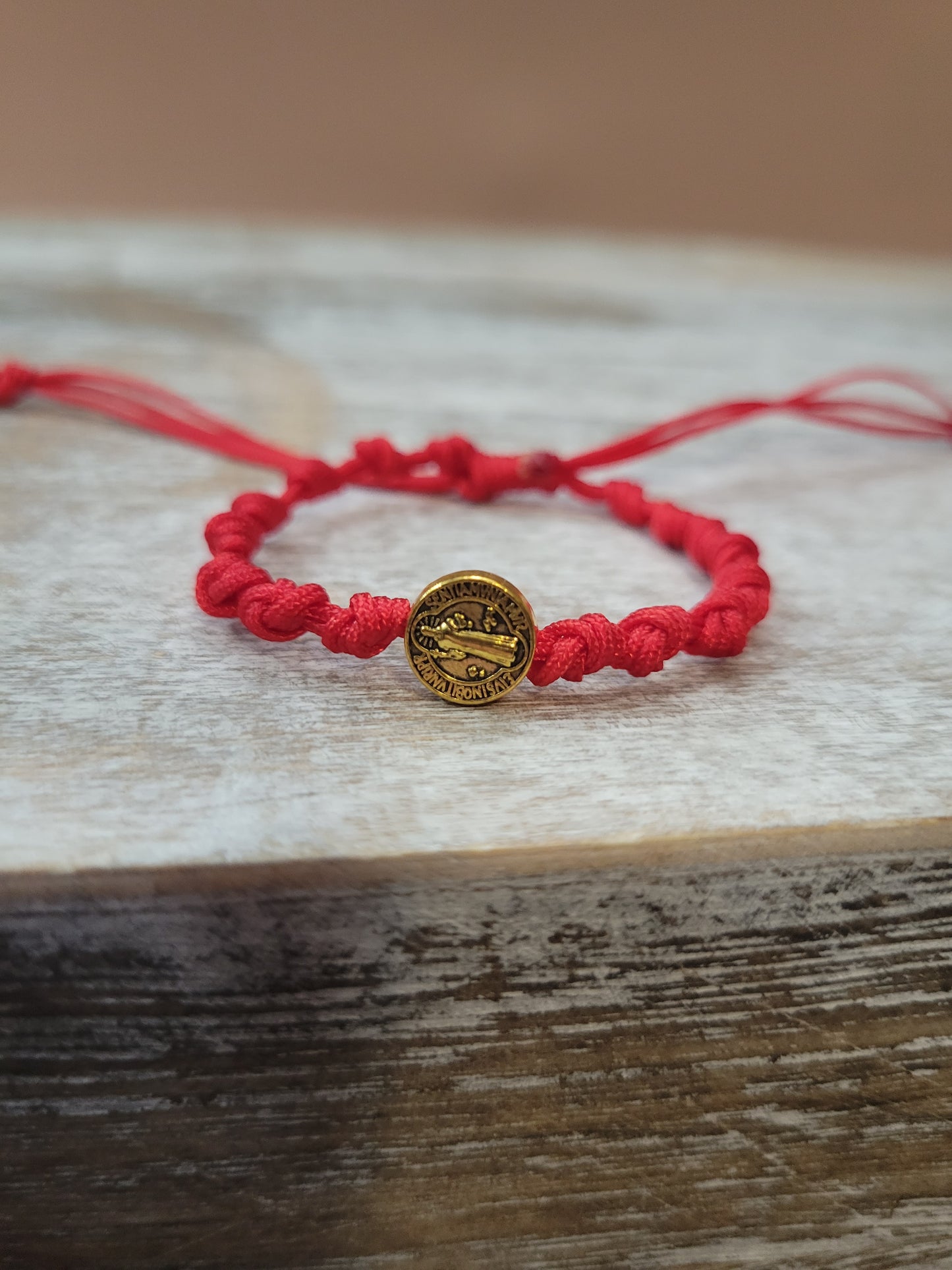 Pulsera  de proteccion, bendita. San Benito  Bracelet