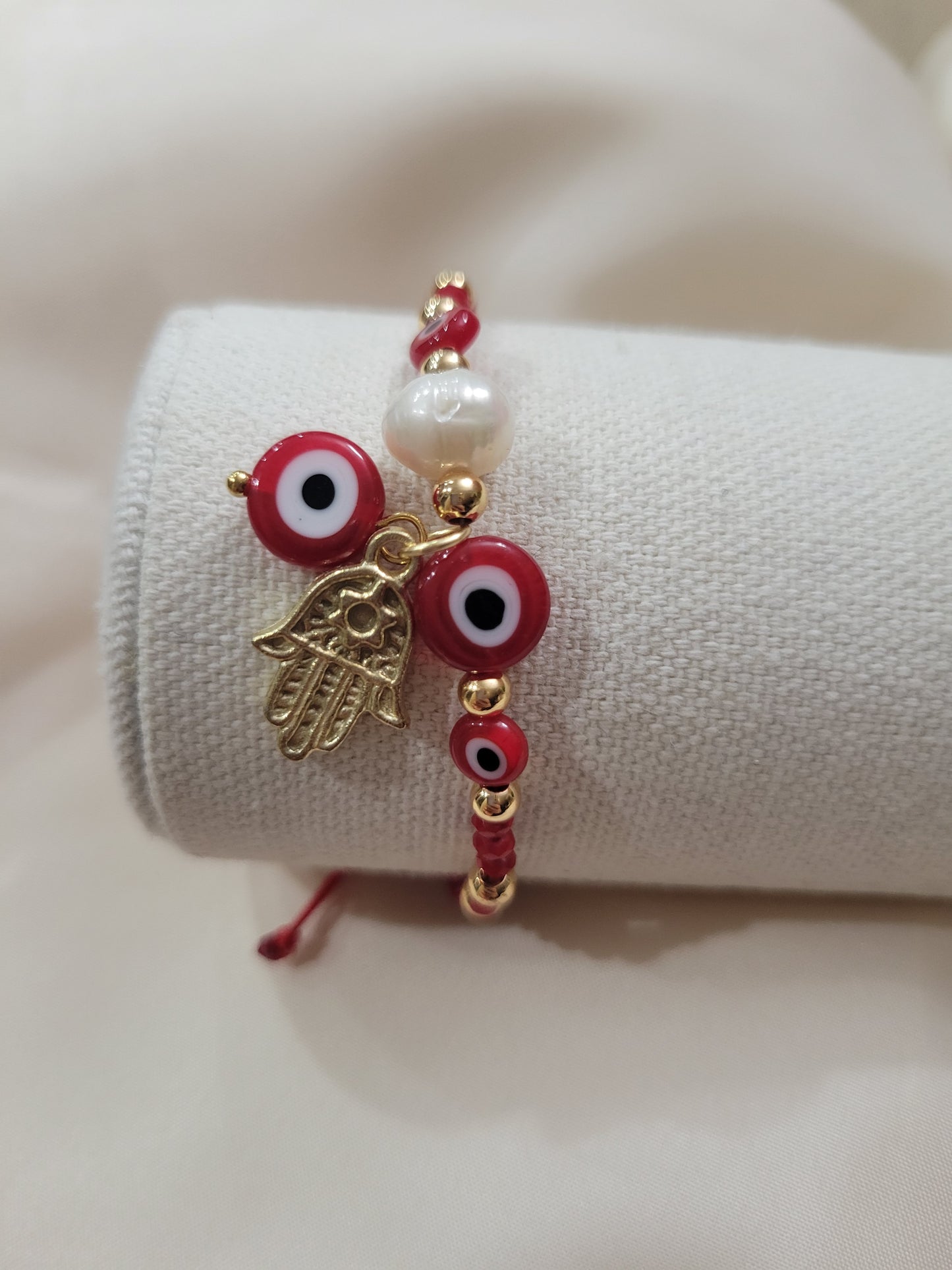 Pulsera  de proteccion, bendita. Evil eye red hamsa hand  Bracelet