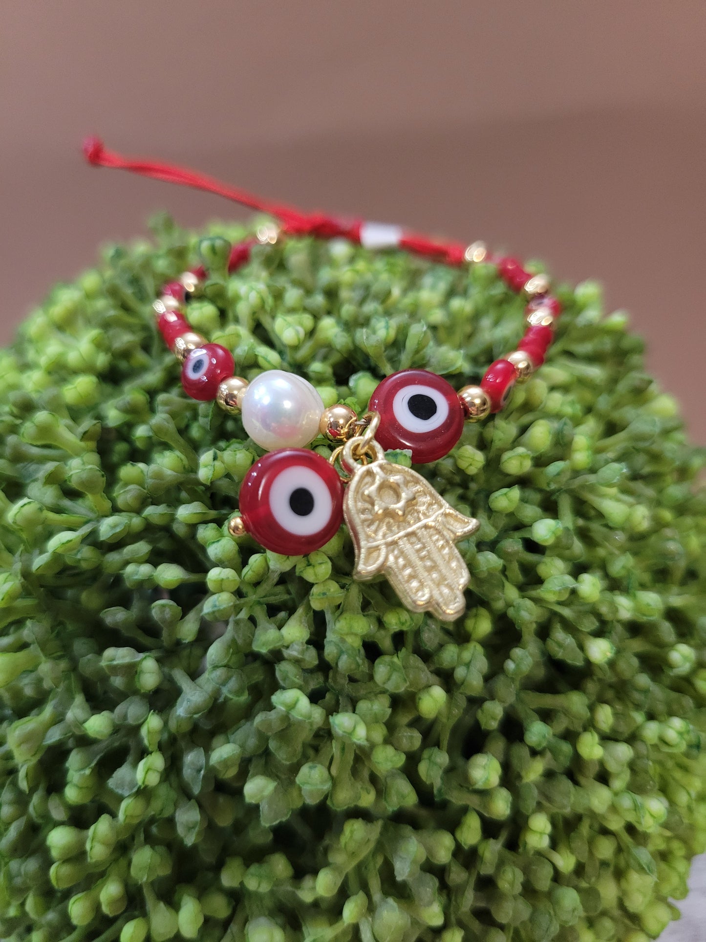 Pulsera  de proteccion, bendita. Evil eye red hamsa hand  Bracelet