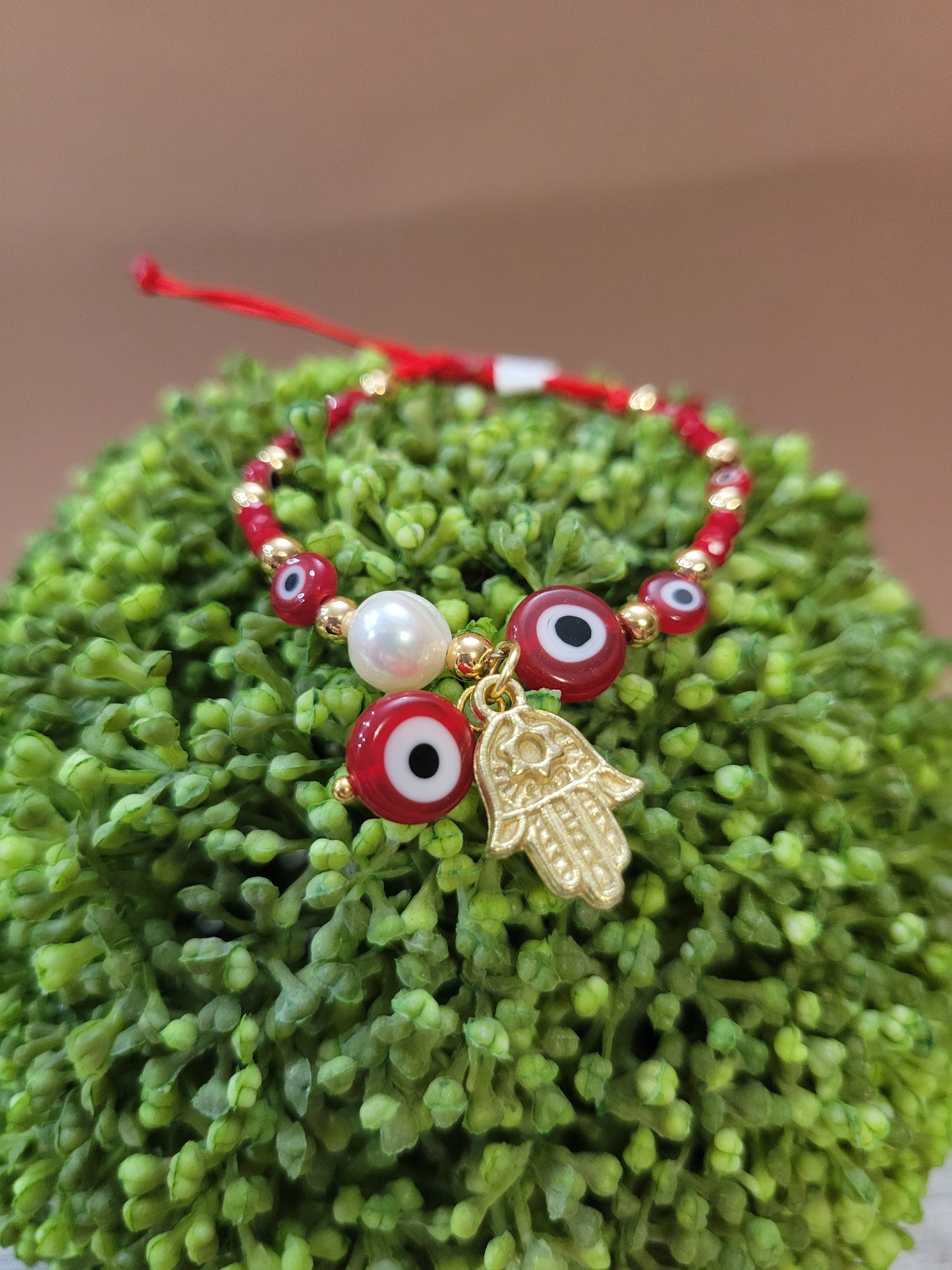 Pulsera  de proteccion, bendita. Evil eye red hamsa hand  Bracelet