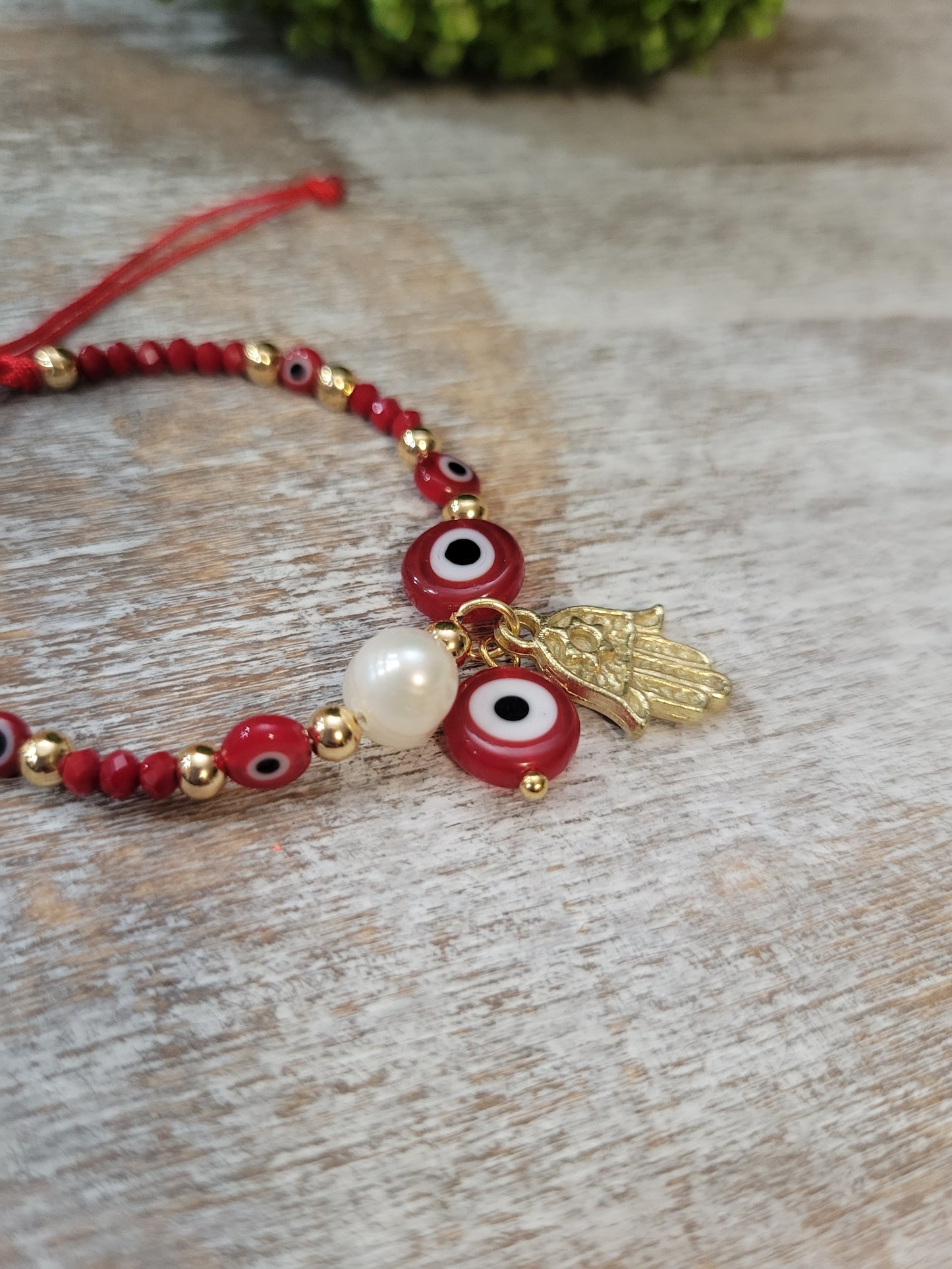 Pulsera  de proteccion, bendita. Evil eye red hamsa hand  Bracelet