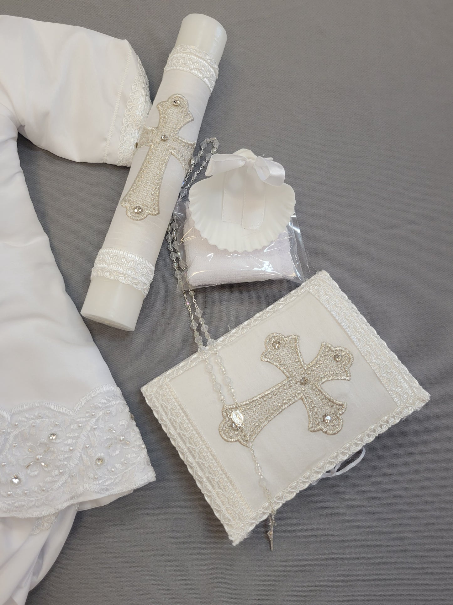 Ropon de Bautizo de Niño, Boy Christening Outfit, candle set. Cross candle set, Manga larga