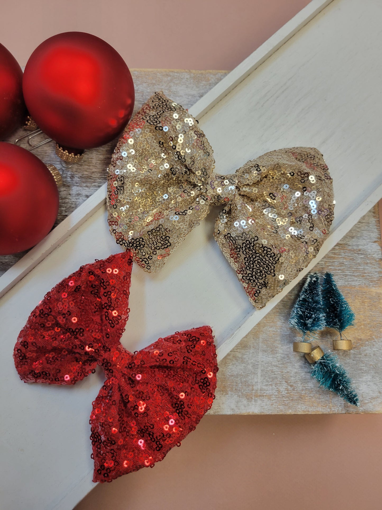 2 sequin Bows Bundle red and gold