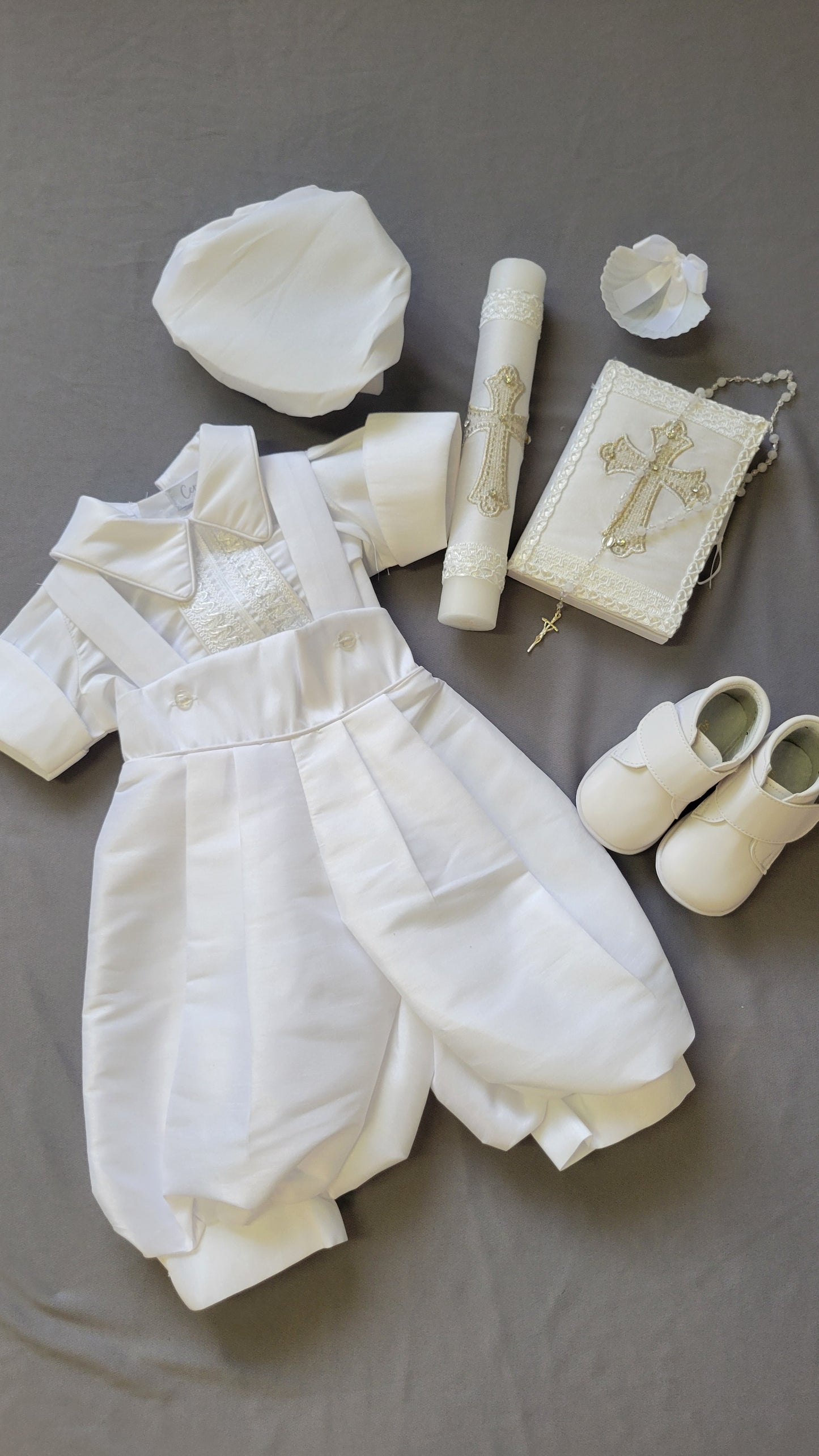 Ropon de Bautizo de Niño, Boy Christening Outfit, candle set. Cruz