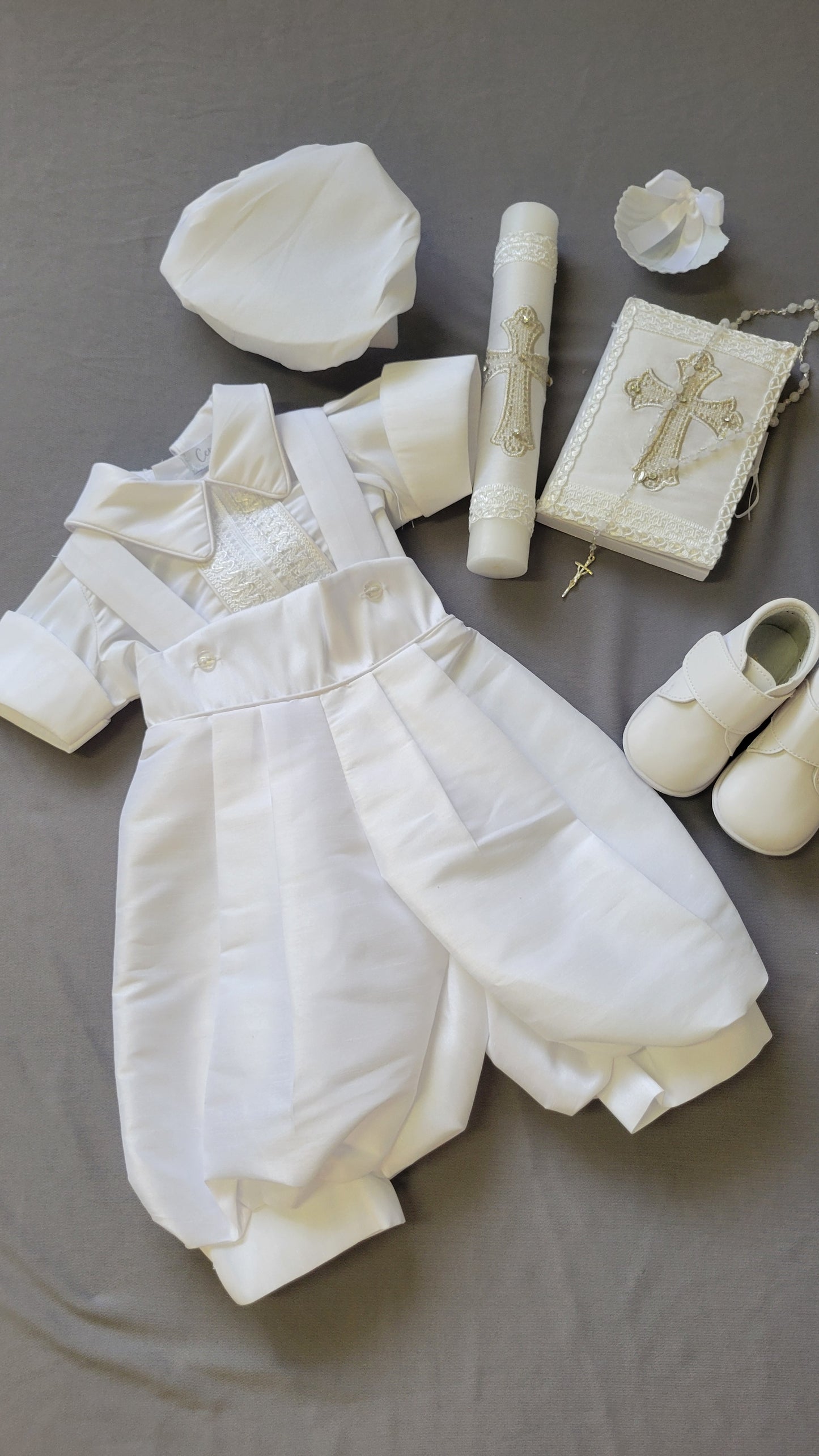 Ropon de Bautizo de Niño, Boy Christening Outfit, candle set. Cruz