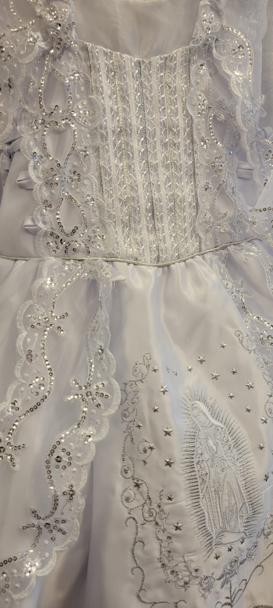 Vestido de Bautizo con Virgen de Guadalupe