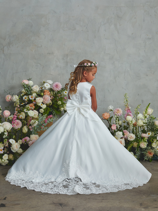 First Holy Communion Dress/vestido de primera comunion white 5915
