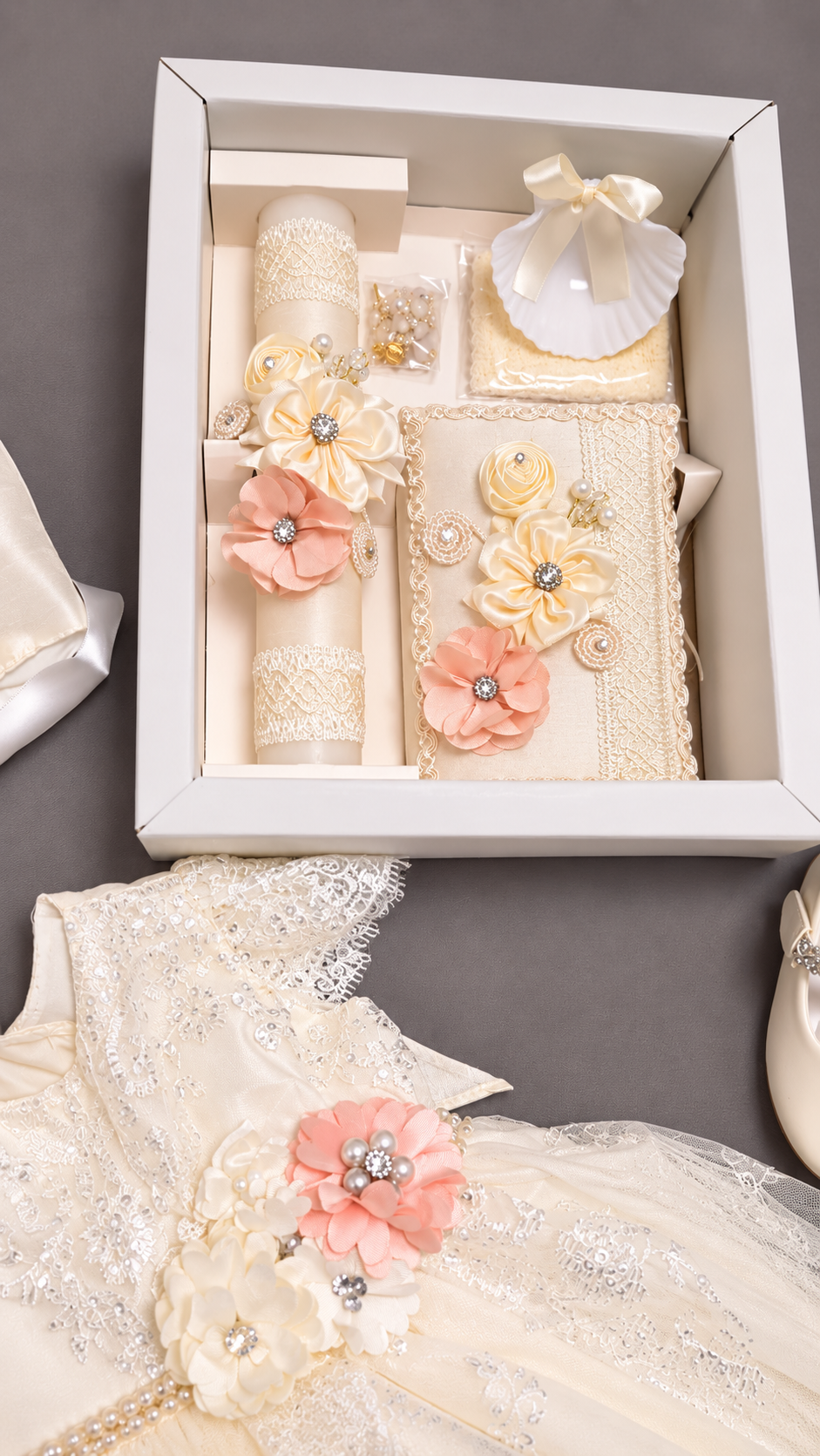 Ropon de Bautizo de Niña/baptism gown all included
