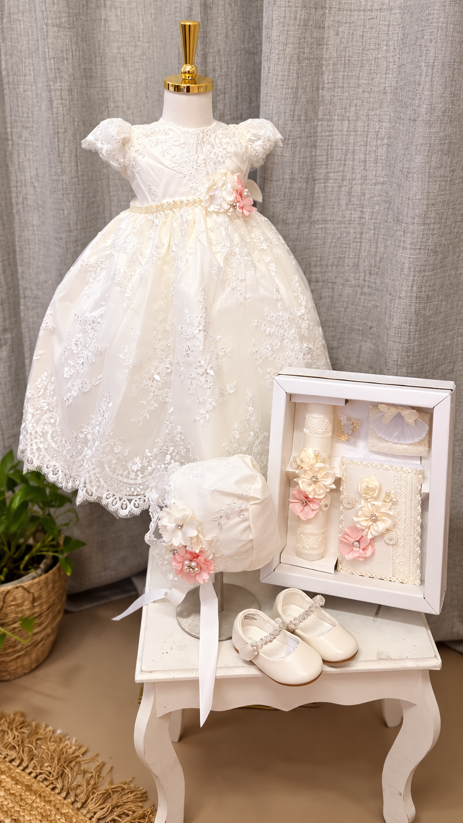 Ropon de Bautizo de Niña/baptism gown all included